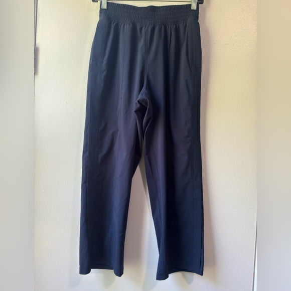 lululemon athletica Pants - Black Cropped Ankle Pants with Relaxed Fit